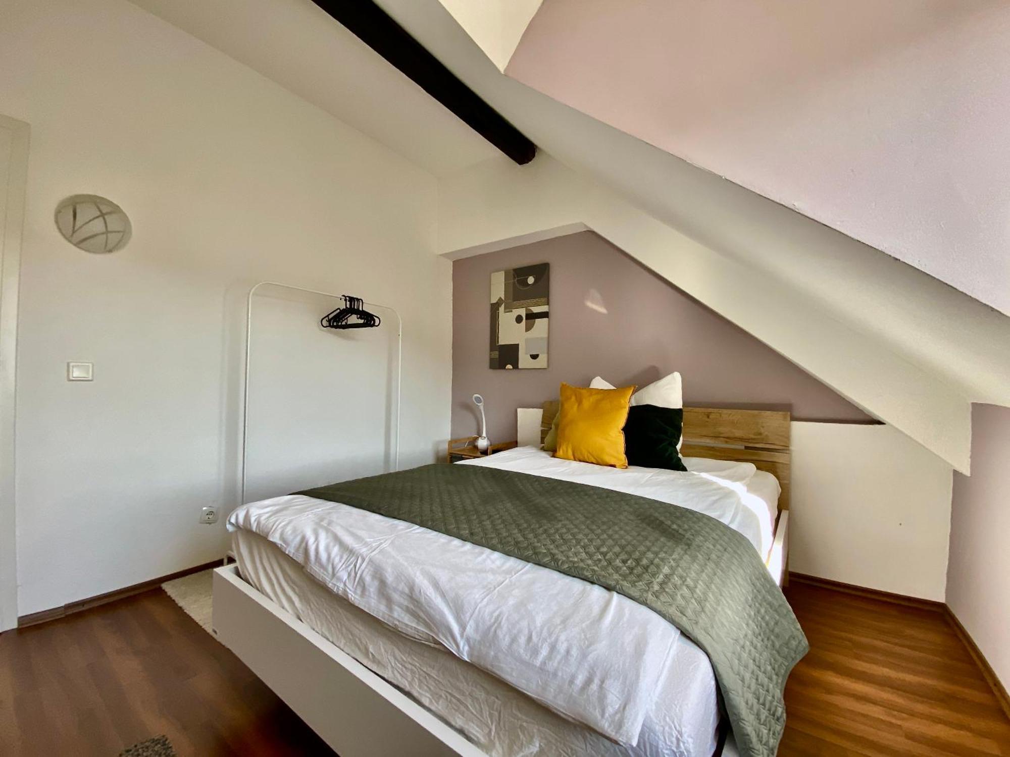 12: Privatzimmer Fuer Reisende Durch Koblenz Coblenza Exterior foto