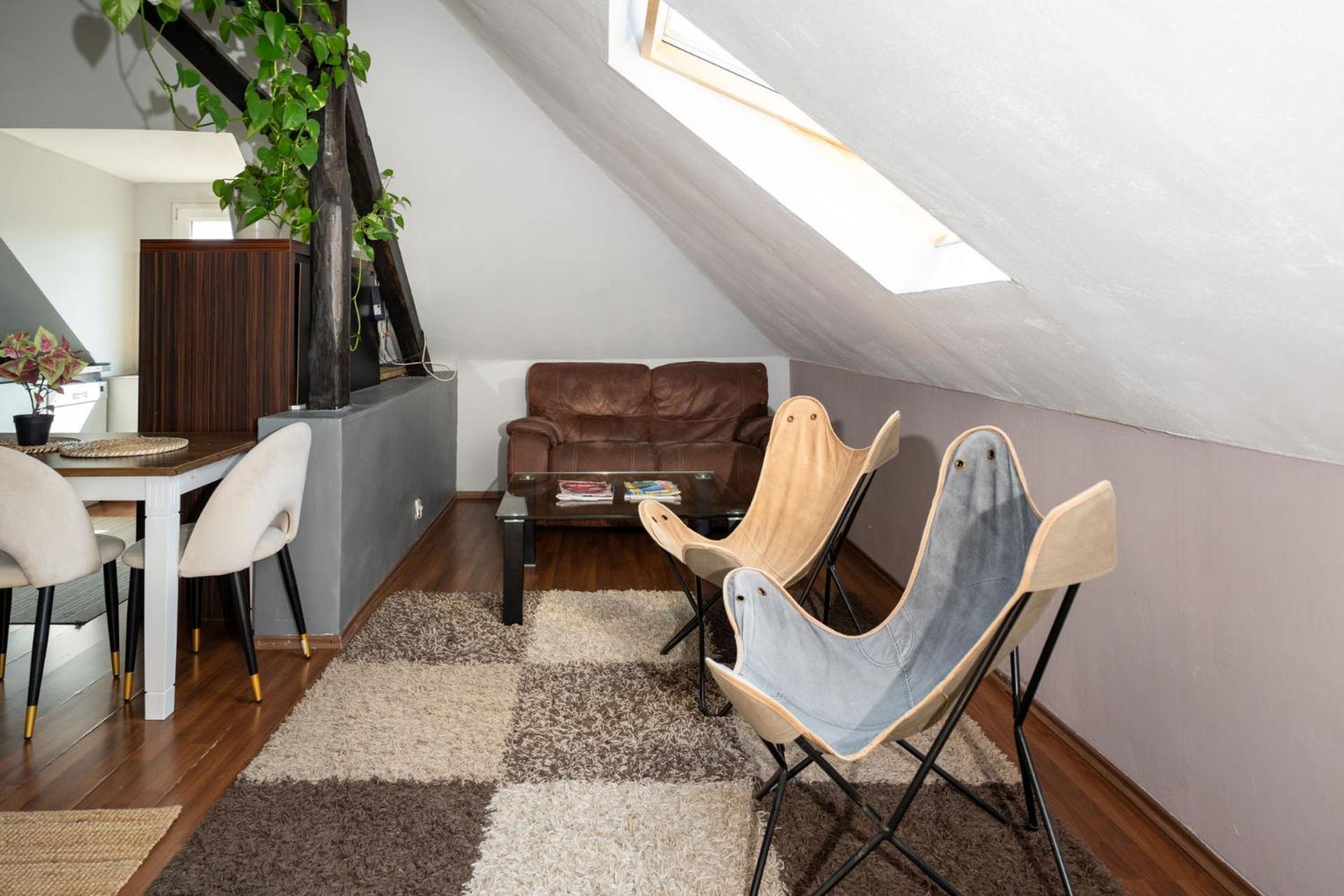 12: Privatzimmer Fuer Reisende Durch Koblenz Coblenza Exterior foto