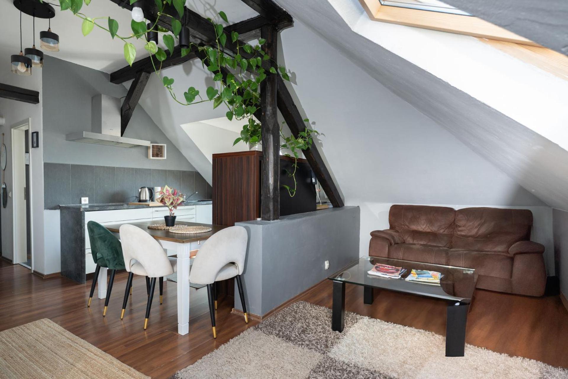 12: Privatzimmer Fuer Reisende Durch Koblenz Coblenza Exterior foto